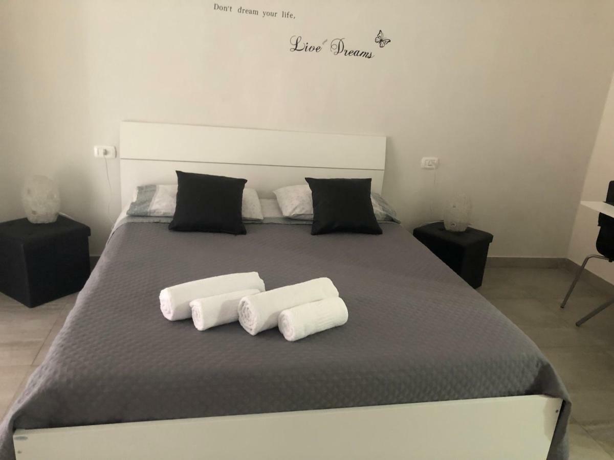 Rita'S Home Neapol Zewnętrze zdjęcie